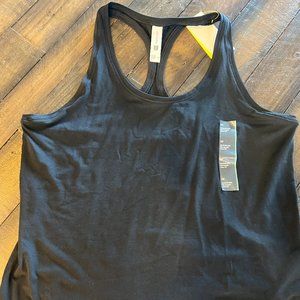 Women's Essential Racerback Tank Top - All in Motion // Black // Medium size